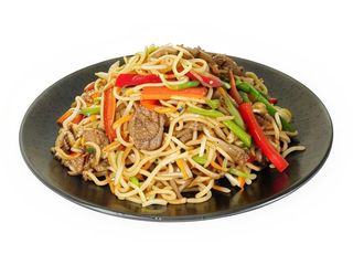 91.Yakisoba Con Ternera
