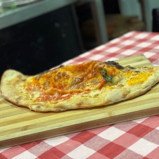PIZZA CALZONE 