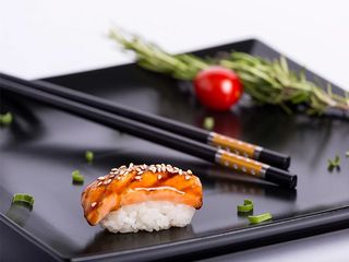 Nigiri Salmón Teriyaki 2