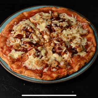 Pizza BBQ chicken
