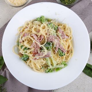 G-Pasta Creamy Broccoli