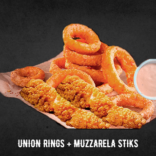 Onion rings + Muzzarela sticks