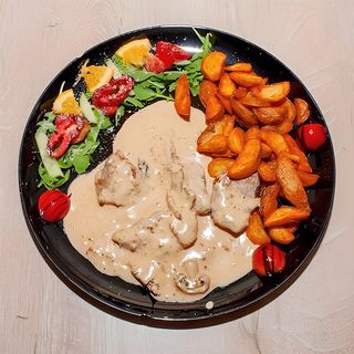 Teleći medaljoni u sosu od gljiva