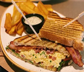 Tosta de Ovo