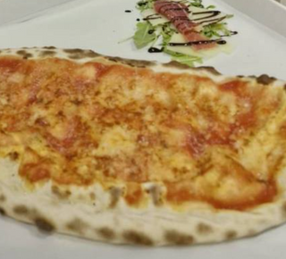 Pizza Calzone Milano (24 Cm.)