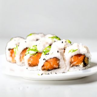 Tartar salmón roll