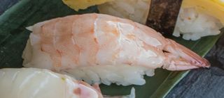 4 Nigiri Ebi (1 Pieza)