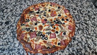 Pizza Média Quatro Estações