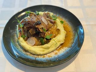 Cotlet de porc alla saltimboca