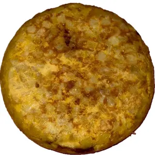 Tortilla de Patatas con Cebolla