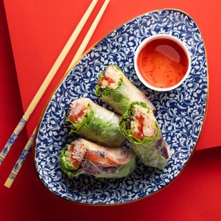 Спрінг рол з сурімі