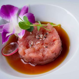 188. Sake Tartar De Atún