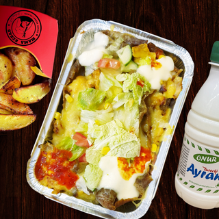 Nr.10.1-zestaw-Holenderski kapsalon + Ayran