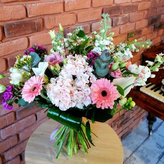 Buchet flori cu hortensie