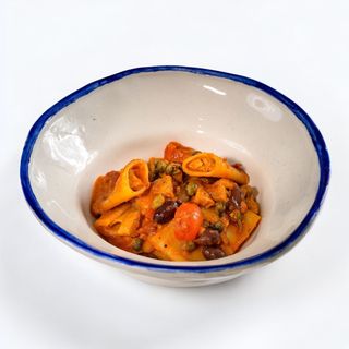 Paccheri cu ton, roșii uscate și capere