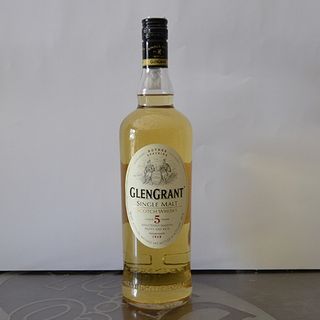 Scotch Whisky Glen Grant. Dai 5 Anni 70cl