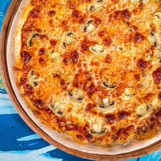 Mushroom pizza 