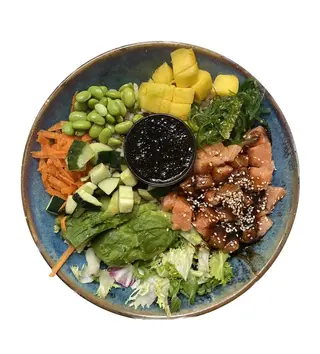 Hawaian salmon poke bowl