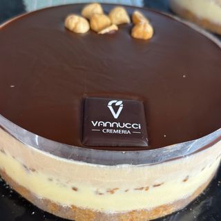 Mousse crema croccante e nocciola 4/5 pers