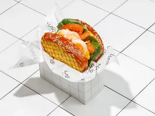 Egg Drop Sandwich Cu Creveti