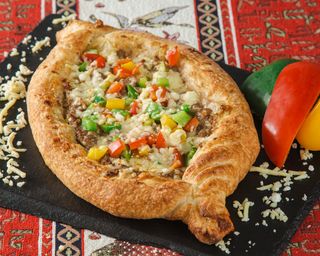 Chaczapuri Adżarskie Wołowina i Ser