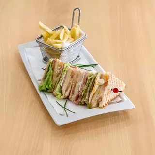 Sándwich Americano