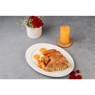 Country Style Chicken Breakfast Sandwich