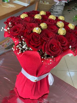 390 - Composition de Fleurs