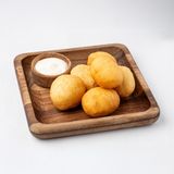 Бауырсаки с каймаком