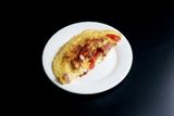 Омлет с сосисками и помидорами