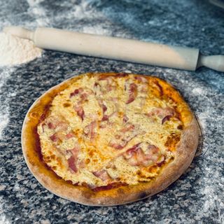 Pizza Carbonara Ø 40 cm 