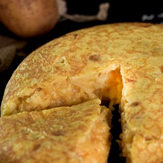 Tortilla de patatas (800 g.)