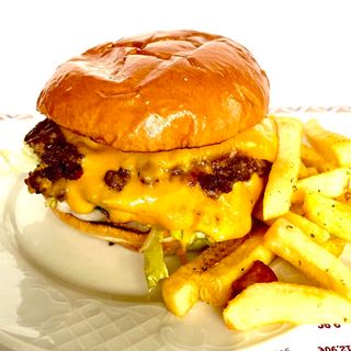 Hamburguesa  Smash con queso y bacón