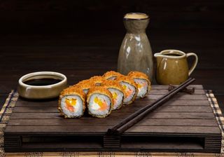 Տաք ռոլլ Սամուրայ տեմպուրա, 8 կտոր