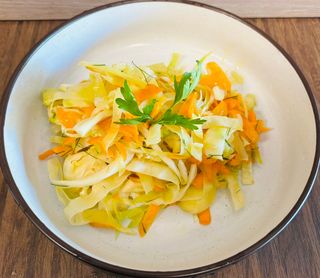 Салата зеле и моркови