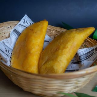 Empanada Con Carne