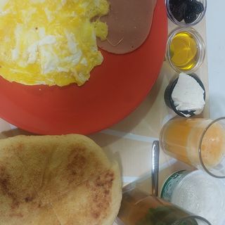 Petit Déjeuner Chamali