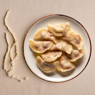 Варенички з вишеньками