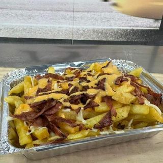 BACON CHEESE FRIES