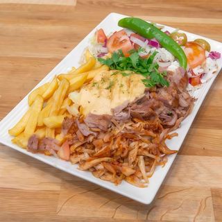 Plato Con Carne Gratinado