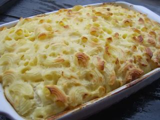 Zapečena pasta sa sirom