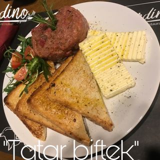 Tatar biftek 