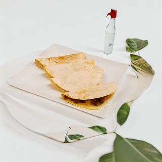 Qusadillas Bistec (4 Uds.)