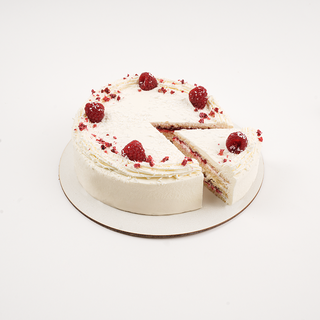 Торт "Молочная девочка" малина-кокос гранд (1,110 кг) 