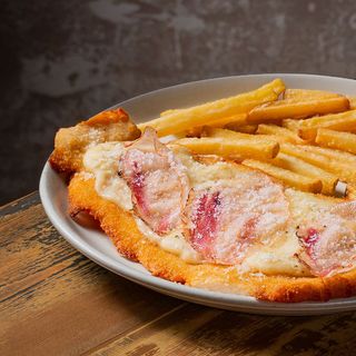 Milanesa Carbonara