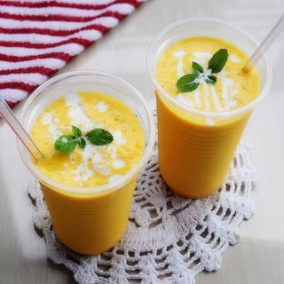 Mango lassi (12 oz.)