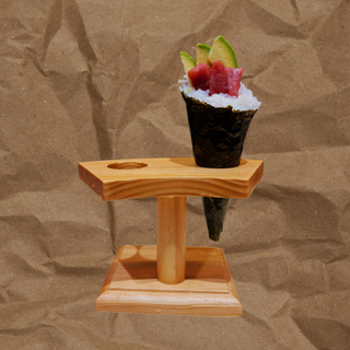 121. Temaki De Atún Y Aguacate (1 Pza.)