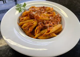 Pasta ton