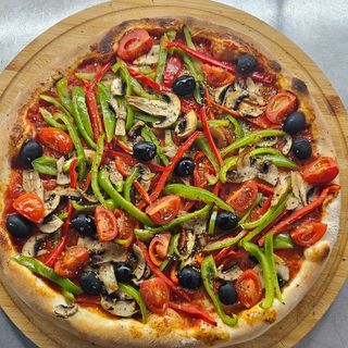 პიცა ბოსტნეულის