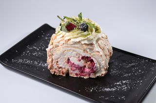 Меренговый рулет